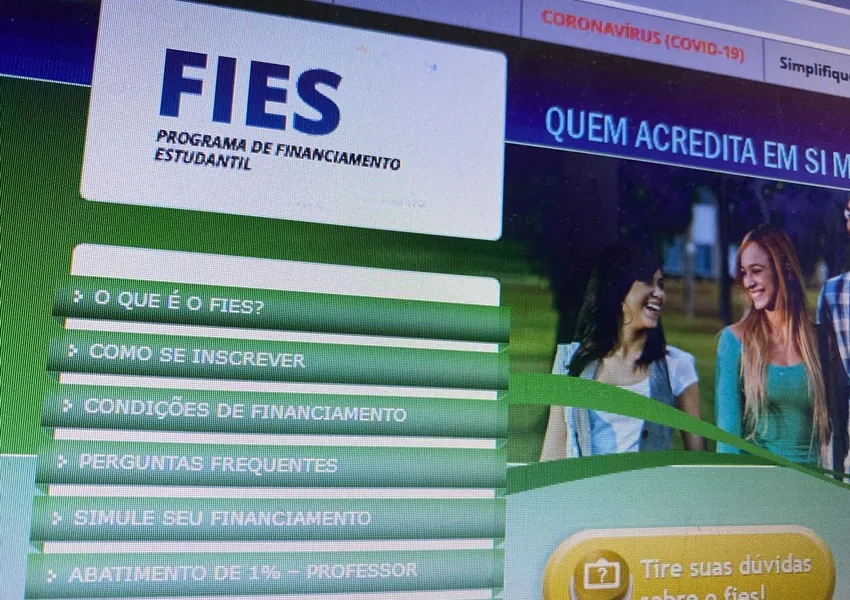 Estudantes com dívidas do Fies poderão renegociar contratos a partir de sábado (1º)