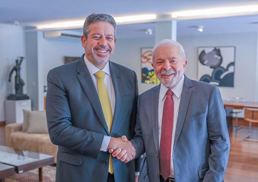 Lira tem sido colaborativo e pode compor base de Lula, diz líder do PT
