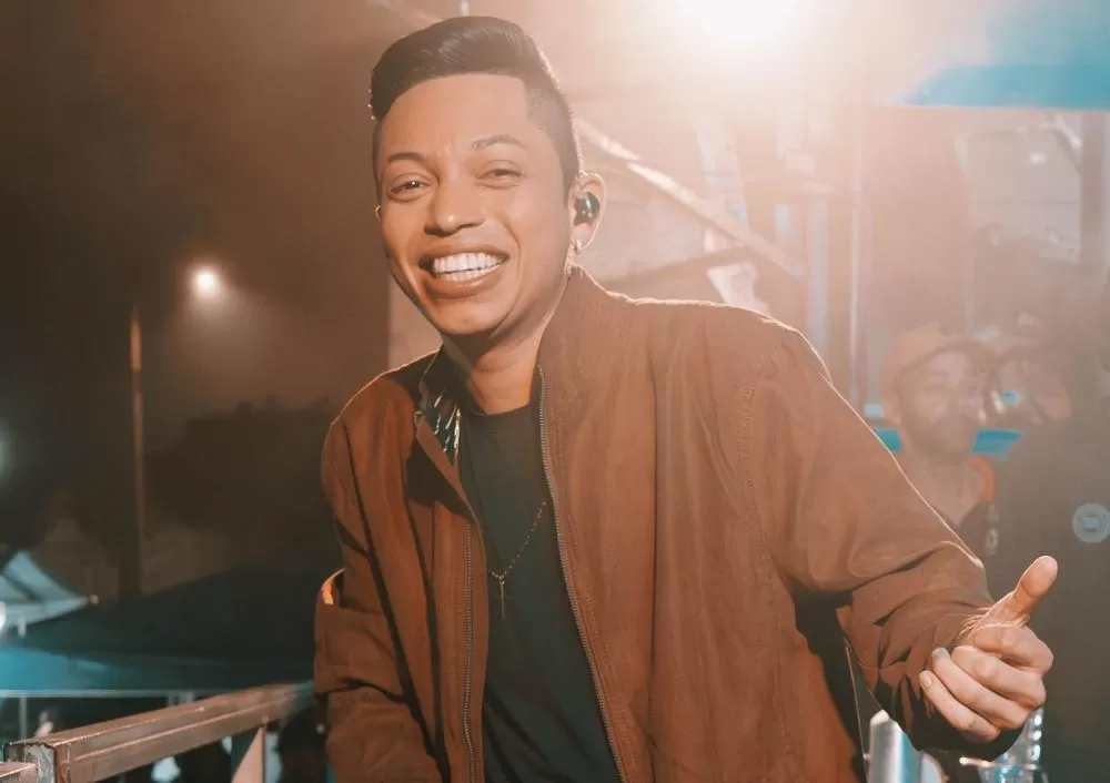 Cantor Silfarley é preso após show em Barra do Choça