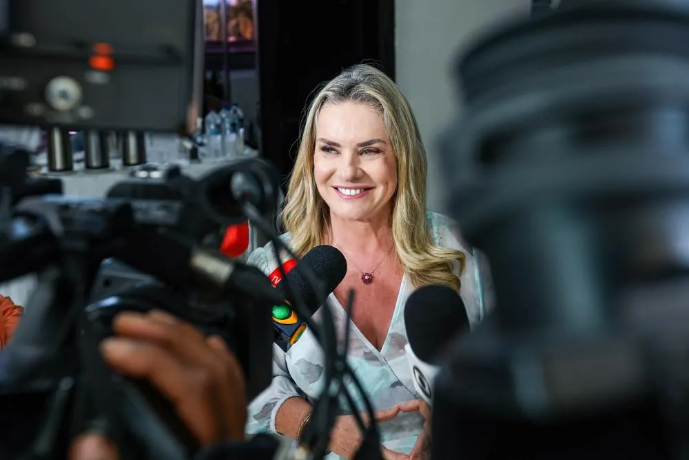Ivana Bastos destaca voto de Cármen Lúcia em julgamento do STF sobre tentativa de golpe