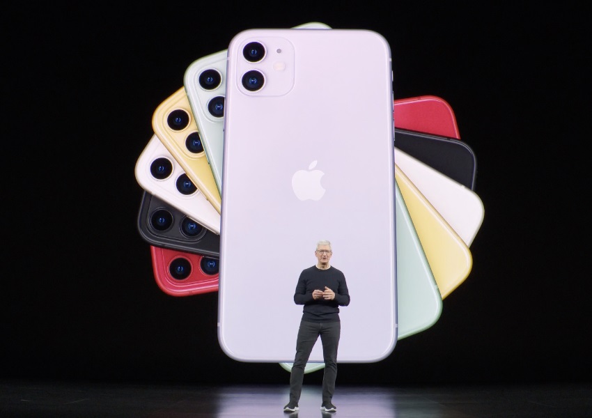 Apple apresenta novos modelos do iPhone com câmera dupla e opção de cores