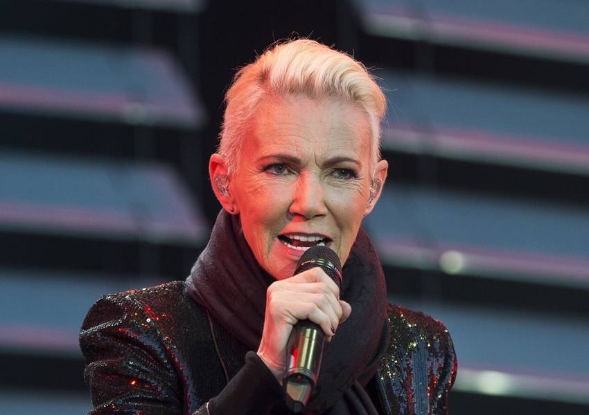 Morre Marie Fredriksson vocalista do Roxette aos 61 anos