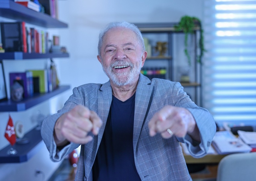 Lula deve rever ou revogar pelo menos 401 atos de Bolsonaro, aponta análise