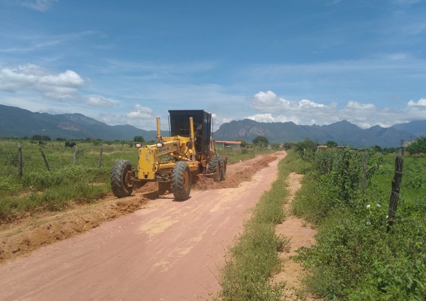Livramento: Após chuvas estradas vicinais são recuperadas