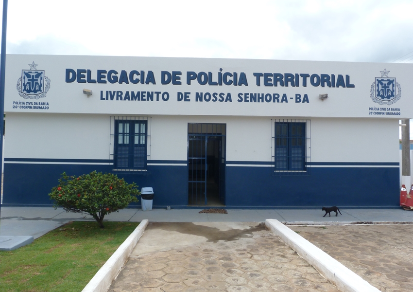 Professor é preso em Rio de Contas acusado de assediar menores de idade