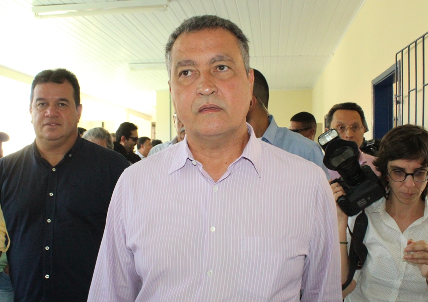  Governador aciona Ministério Público para investigar terrorismo na Bahia
