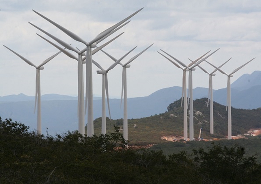 Grupo chinês confirma investimento de R$ 1 bi em energia renovável na Bahia