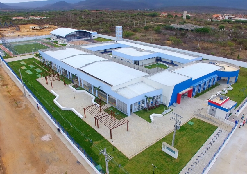 Estado entrega nova escola de tempo integral de Ituaçu, nesta segunda (10)