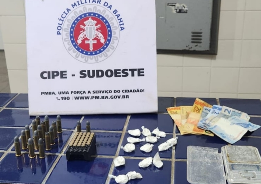 CIPE Sudoeste apreende drogas, munições e dinheiro durante ação policial em Livramento de Nossa Senhora