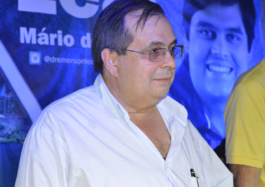 Ex-prefeito de Livramento passa mal e aguarda transferência para Salvador; familiares informaram que ele está bem