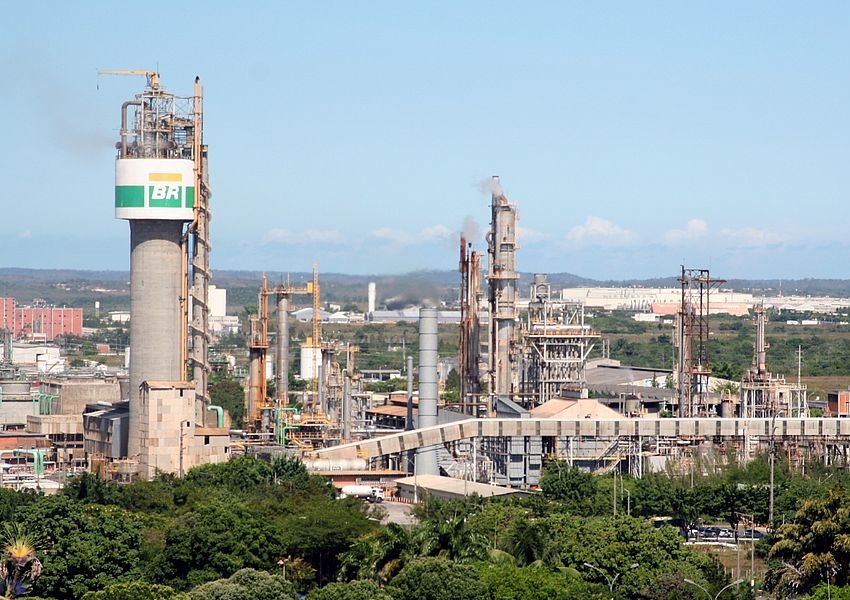 Após prejuízo de R$ 200 milhões, Petrobras fecha fábrica de fertilizantes na Bahia
