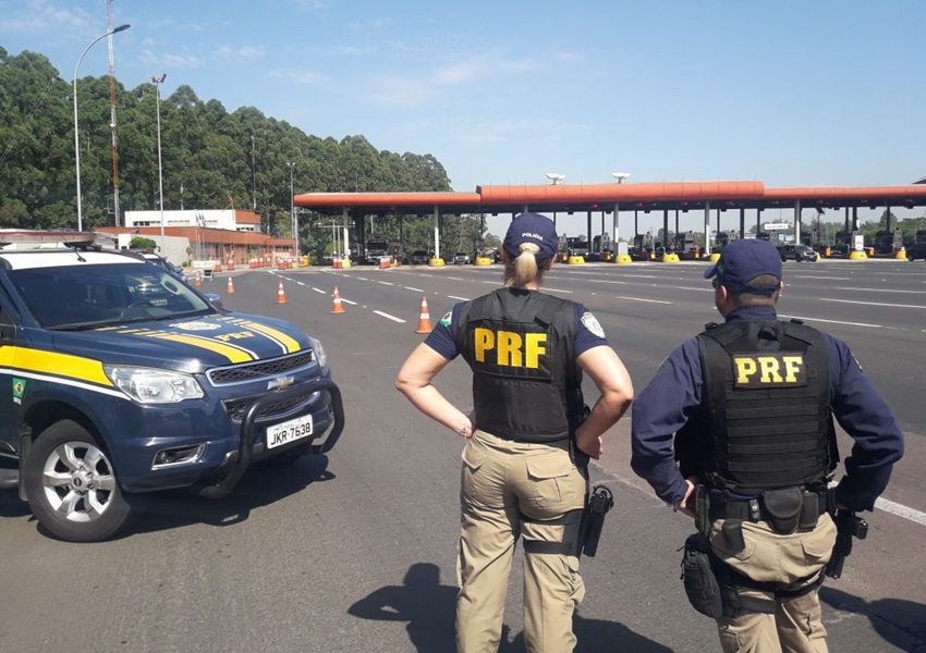 Bolsonaro troca comandos da PRF e do Departamento Penitenciário Nacional