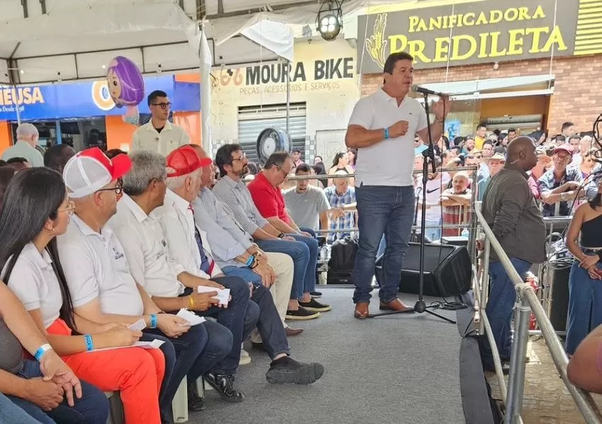 Marquinho Viana participa de entregas do Governo do Estado em Presidente Jânio Quadros