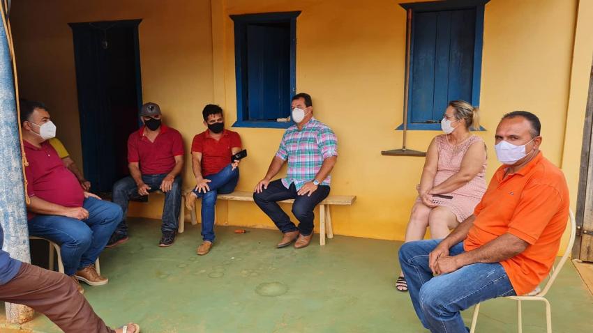 Livramento: Deputado Marquinho Viana visita obras de implantação do sistema de água em Iguatemi