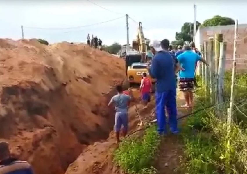 Trabalhadores morrem após deslizamento de terra em Porto Seguro
