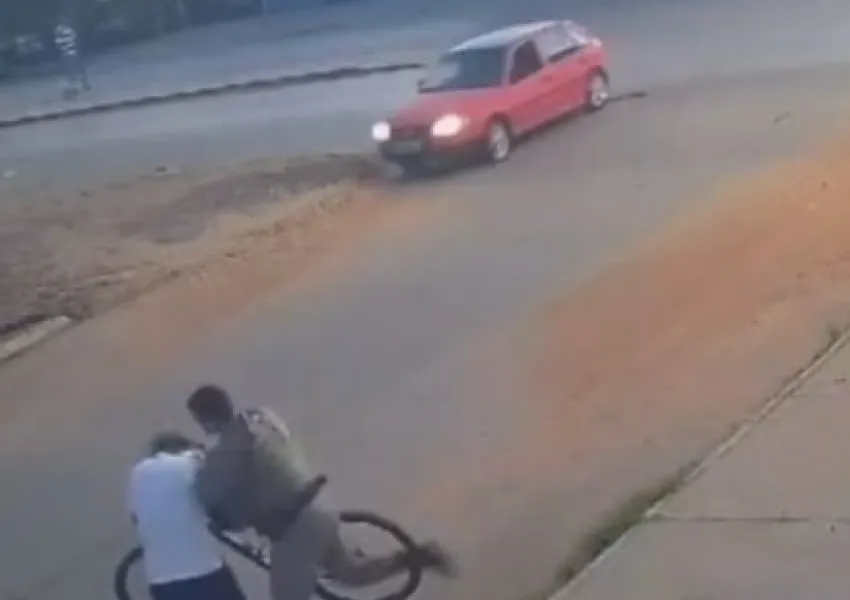 Policial militar agride ciclista e danifica bicicleta após colisão em Luís Eduardo Magalhães