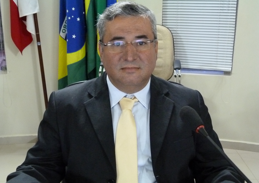 Vereador Paulo Lessa deseja Feliz Ano Novo a todos os livramentenses