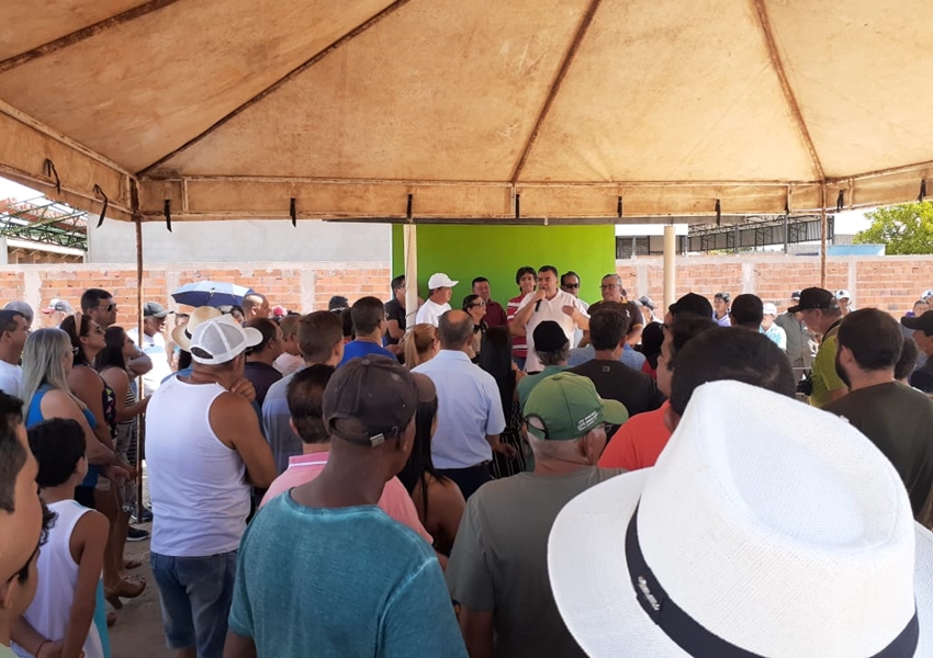 Arquivo Público Municipal, Quadra Poliesportiva e Campo de Futebol foram inaugurados no final de semana em Livramento