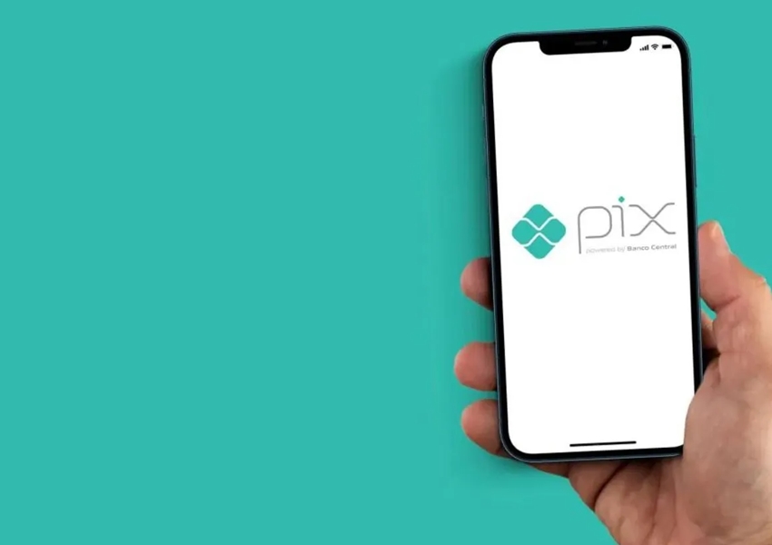 Pix alcança 143 milhões de usuários e movimenta R$ 15,3 trilhões em 2023
