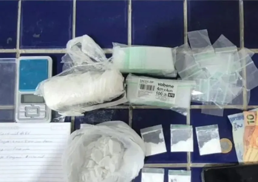 Homem é preso com 400g de cocaína durante patrulhamento da Cipe em Jânio Quadros