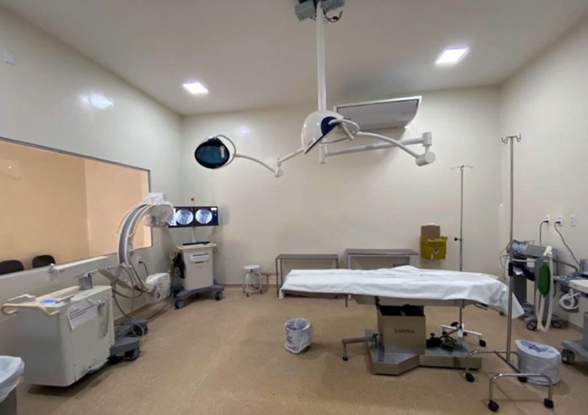 Governo amplia centro cirúrgico e implanta serviço de neurocirurgia no HR de Guanambi