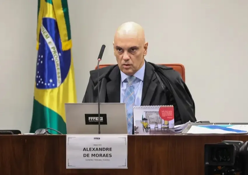 Moraes mantém aumento do IOF e derruba parte de decreto sobre risco sacado
