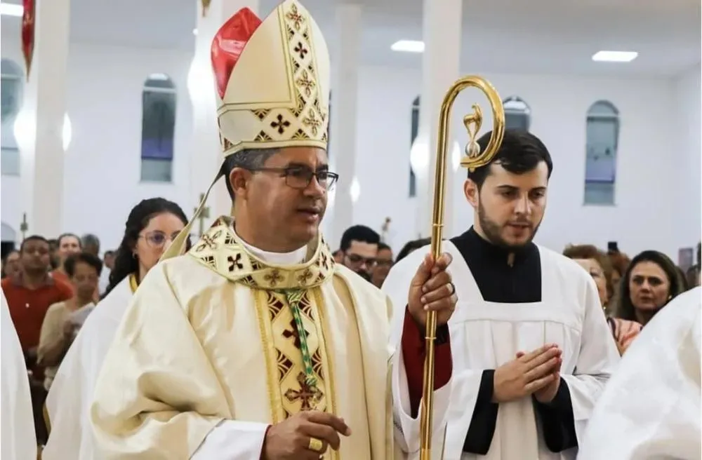 Dom Gilvan celebra primeira Missa após Ordenação Episcopal em Caculé
