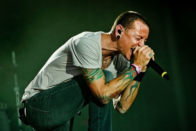 Chester Bennington, vocalista do Linkin Park, é encontrado morto