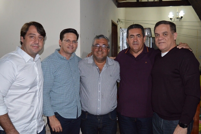 Deputado Luciano Ribeiro participa de festa junina em Livramento de Nossa Senhora