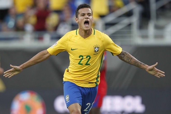 Coutinho dá show, Brasil vence o Equador por 2 a 0 e se isola na liderança das Eliminatórias